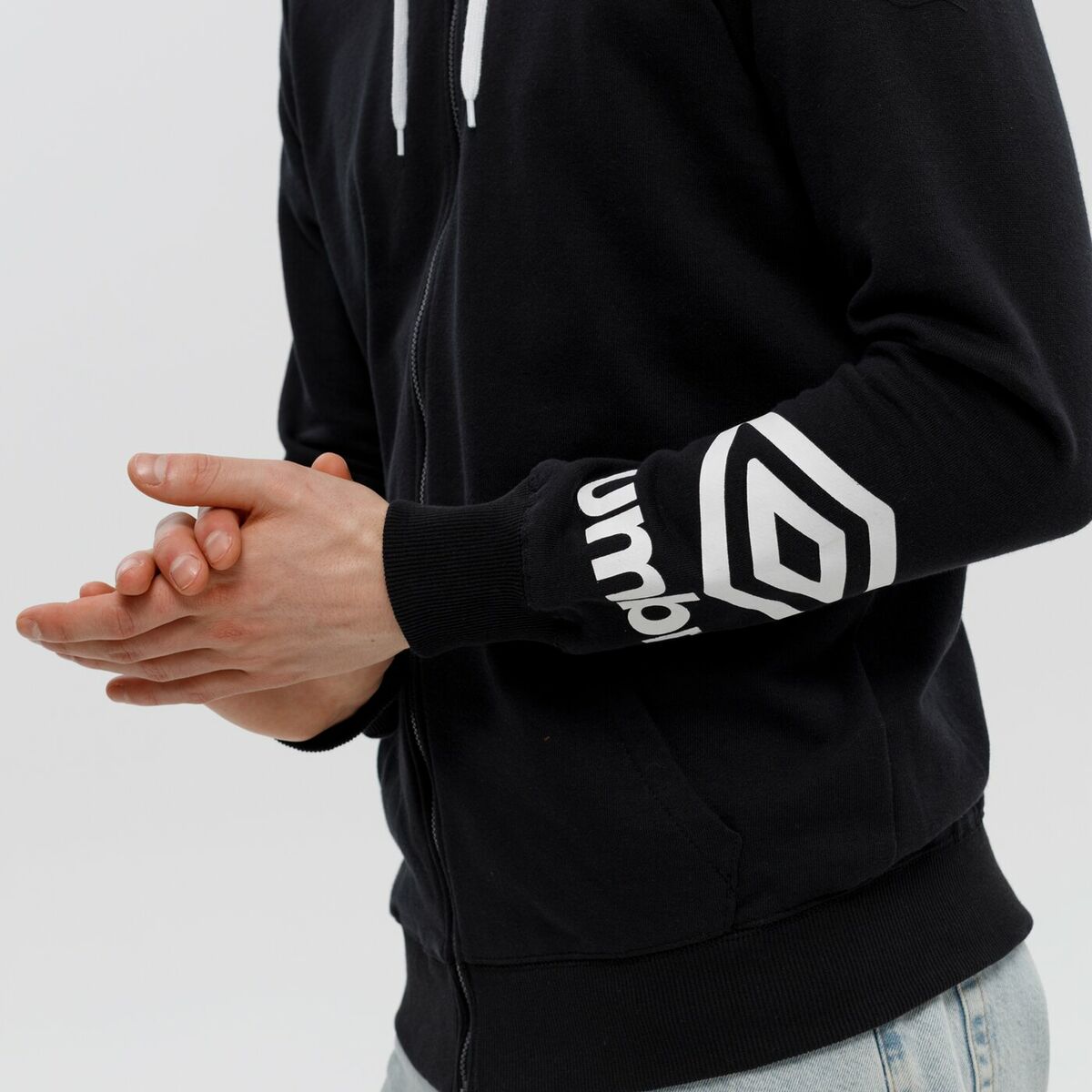 Sudadera con Capucha Hombre FW TERRACE ZIP HOODIE Umbro 66063U 060 Negro - Vista 4